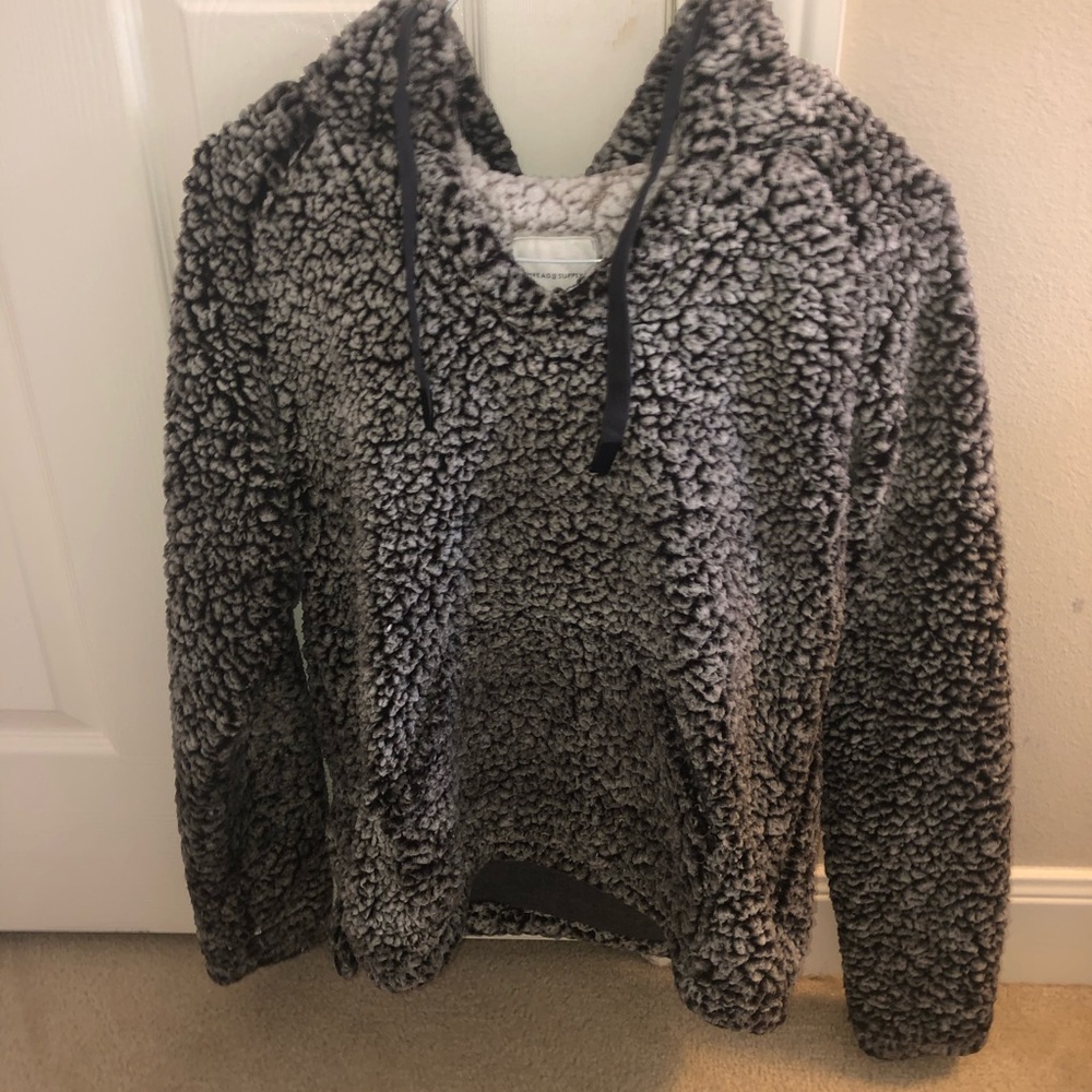 francesca’s sweater!